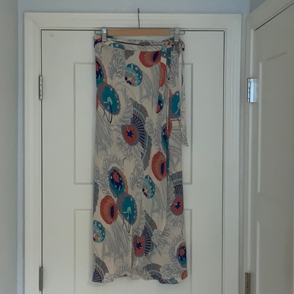 Lightly worn Zara wrap skirt